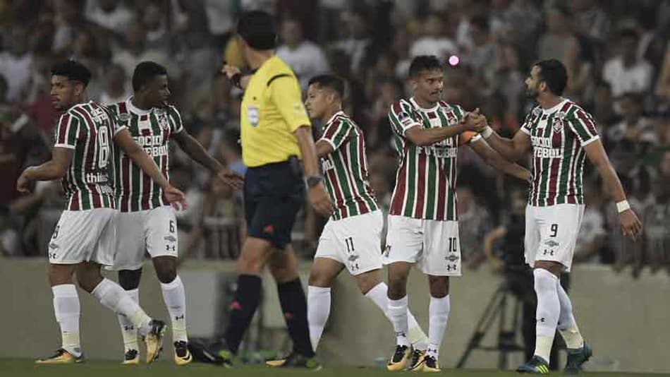 ‘Fazendo contas’, Fluminense busca alívio na tabela contra o São Paulo