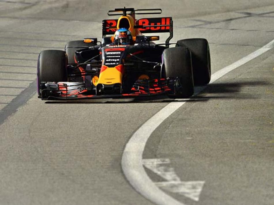F1: Ricciardo liderou os dois treinos desta sexta-feira em Cingapura
