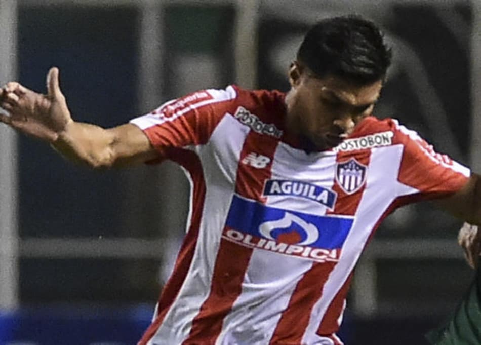 Companheiro de Borja afirma que clube rival chegou a procurá-lo