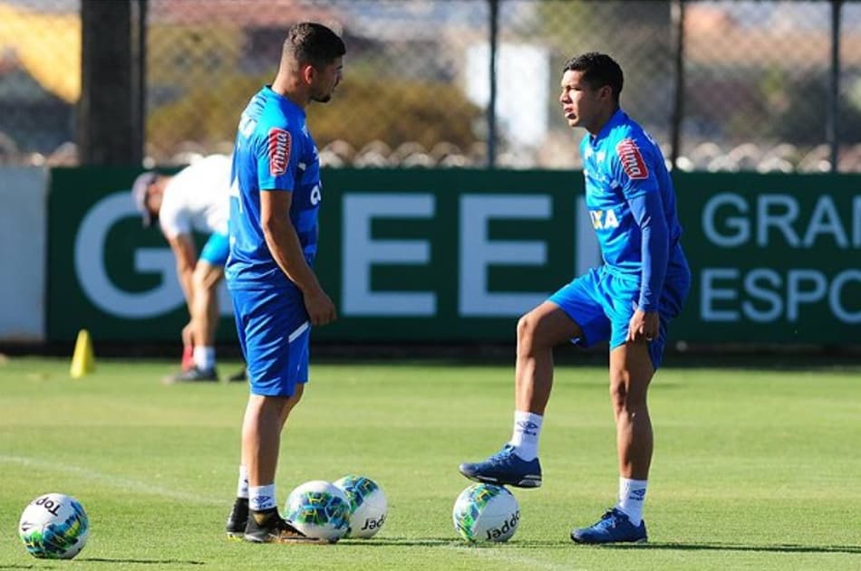 Cruzeiro inicia preparação para pegar o Atlético-GO com Romero e volante da base