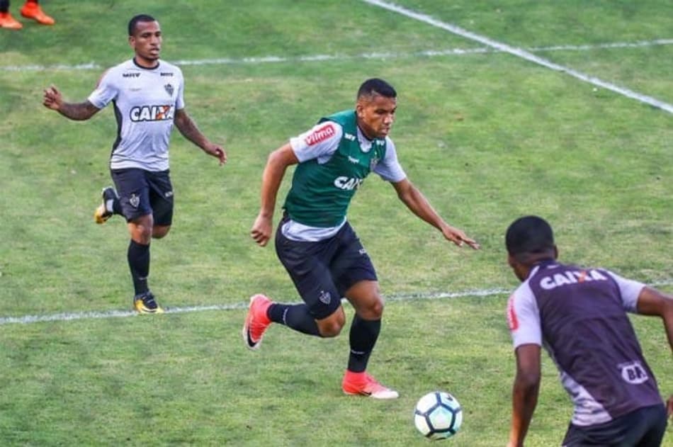 Sem titulares em campo, Galo inicia treinos visando jogo contra o Vitória