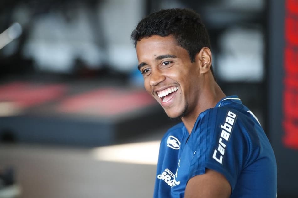 Gabriel é uma das opções para a ponta direita. Ele não vem atuando no time titular, mas, por vezes, costuma entrar no decorrer de alguns jogos