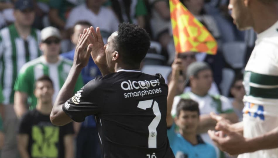 Corinthians joga de manhã pela 7ª vez e já desafia 'sina'; lembre jogos