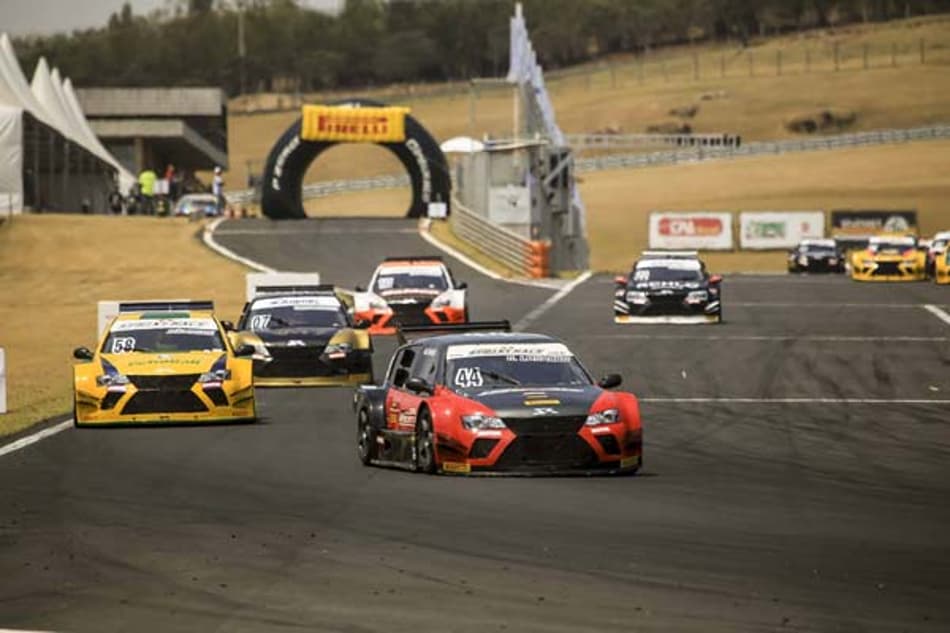 Giuliano Losacco vence a corrida de estreia da Sprint Race no Velo Città