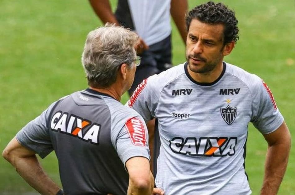 Titulares do Galo avaliam primeiro dia de Oswaldo: 'Chegou passando confiança'