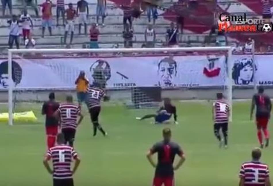 Sempre erra o lado? Fizemos o raio x de Muralha nos pênaltis. E ele tá mal