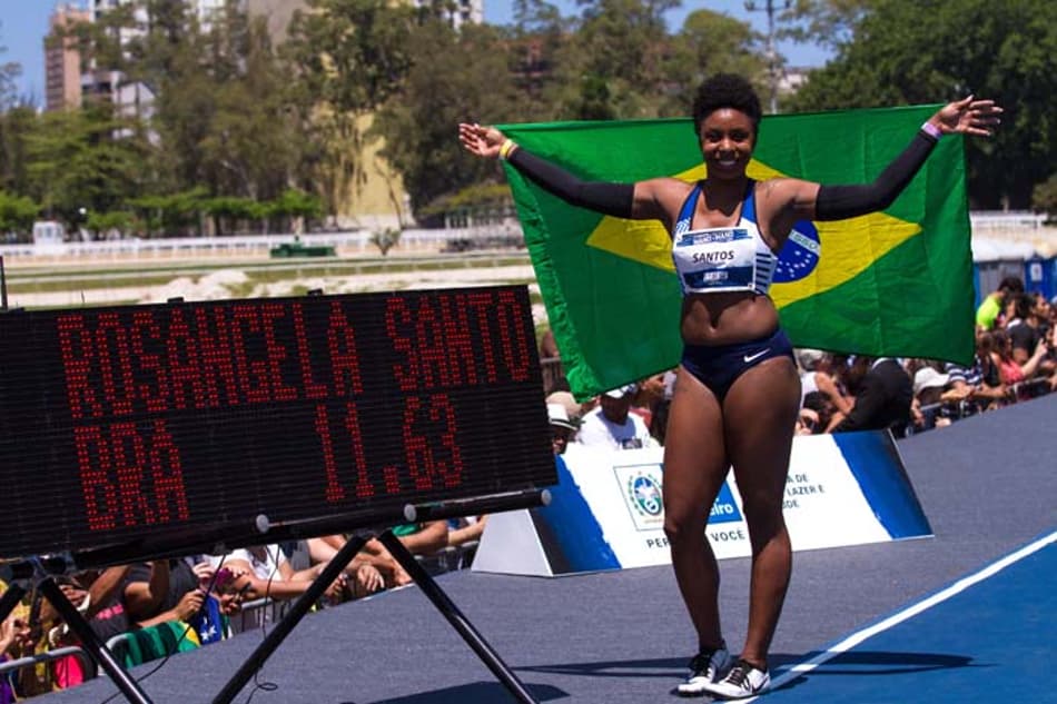 Rosângela diz que peso de competir em casa a prejudicou no ano passado