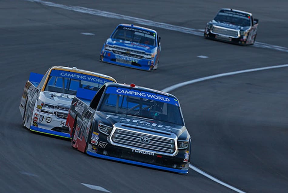 NASCAR: Ben Rhodes conquista vitória apertada em Las Vegas pela Truck Series