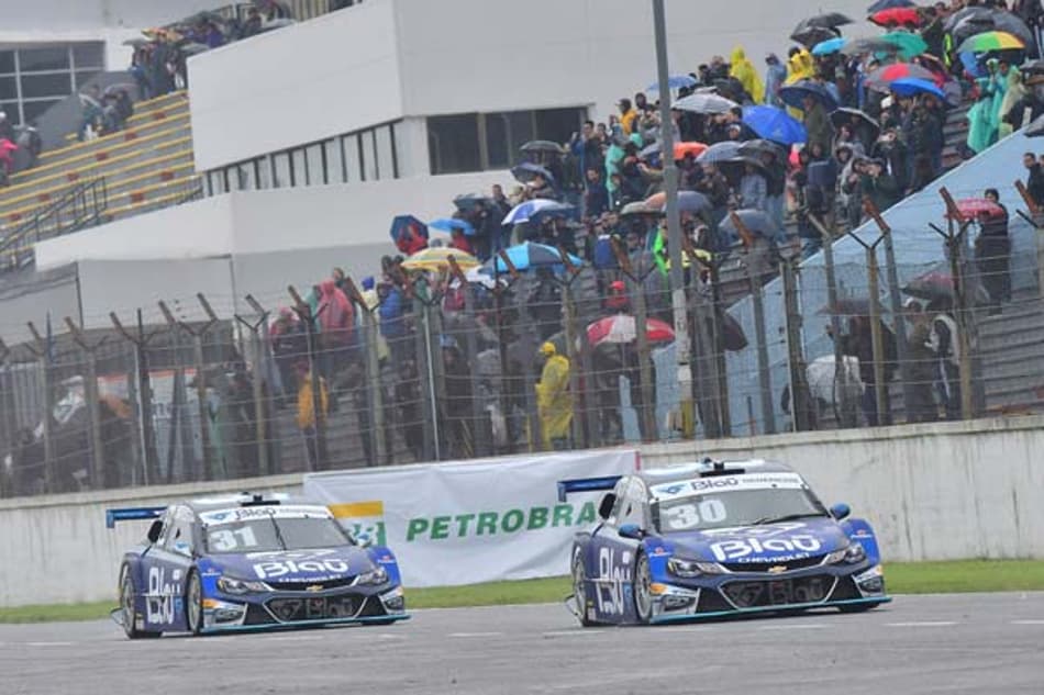 STOCK CAR: Cesar Ramos conquista Top10 para Blau Motorsport