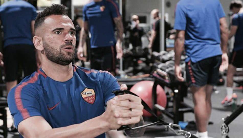Leandro Castán negocia rescisão com a Roma para acertar com o Vasco