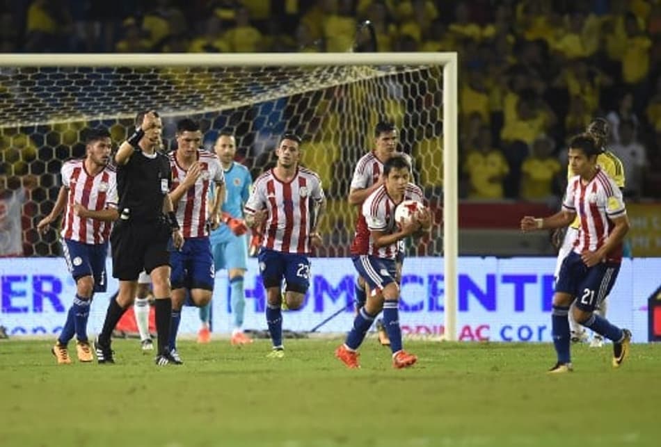 Vídeo mostra comemoração de jogadores paraguaios após vitória