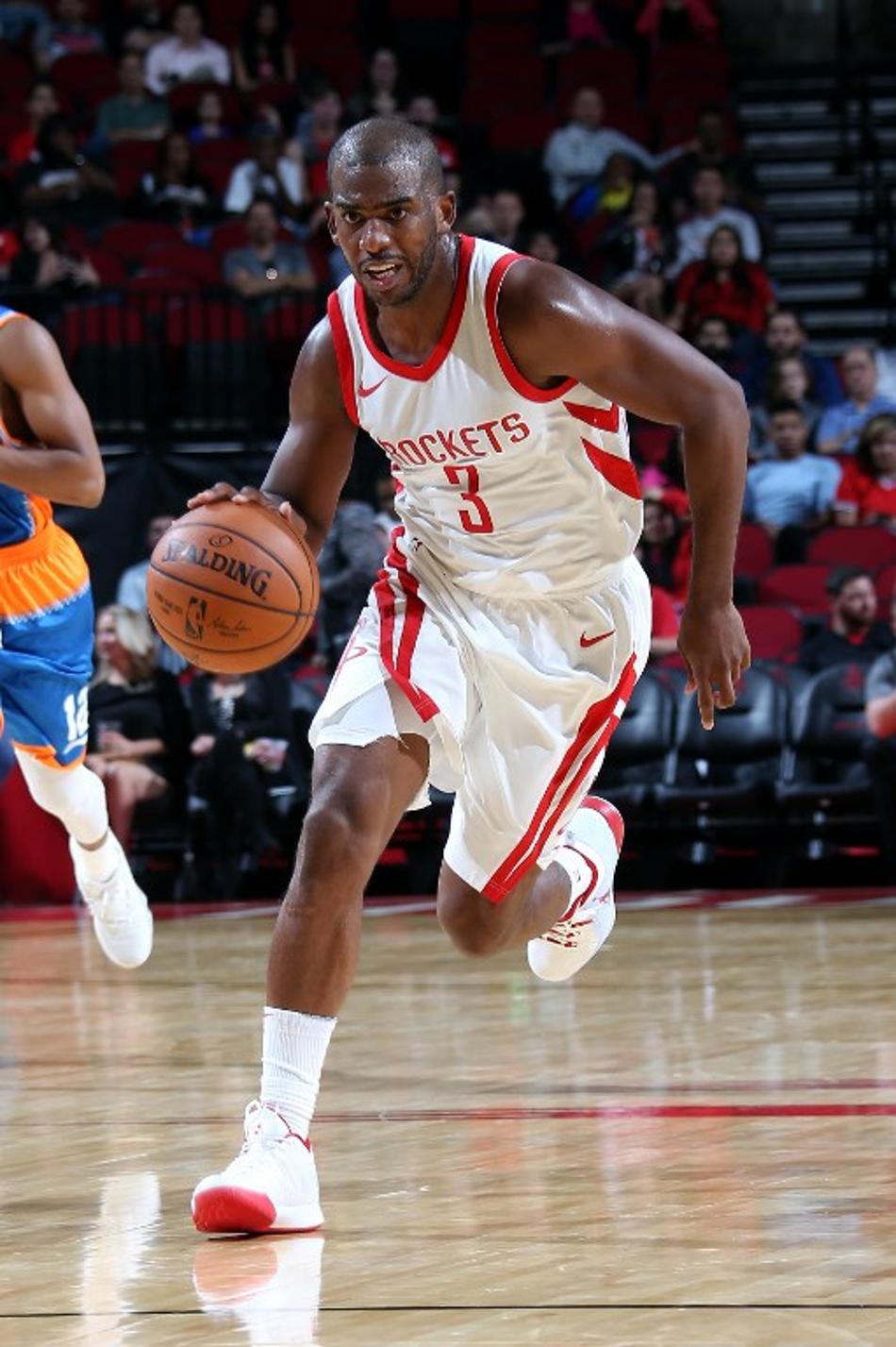 Jogadores do Rockets tentam invadir vestiário do Clippers após derrota