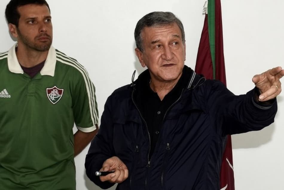 Elenco do Fluminense abre as portas para ‘experiente e vencedor’ Parreira
