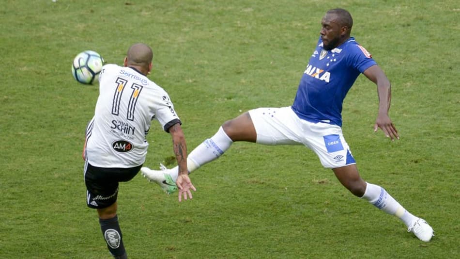 Sheik lamenta falta de atenção na derrota da Ponte para o Cruzeiro