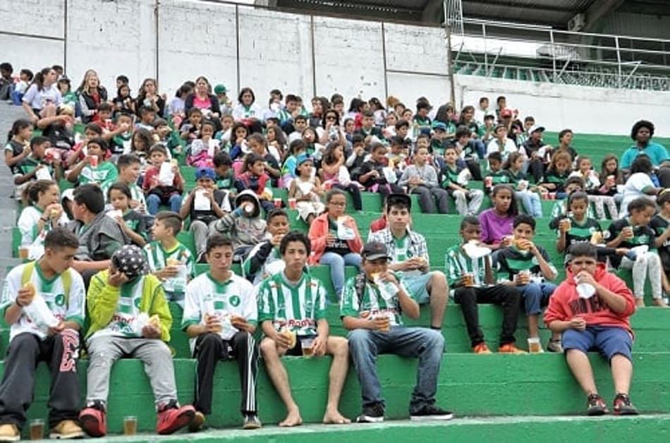 Juventude mostra apoio a importante projeto social de Caxias do Sul