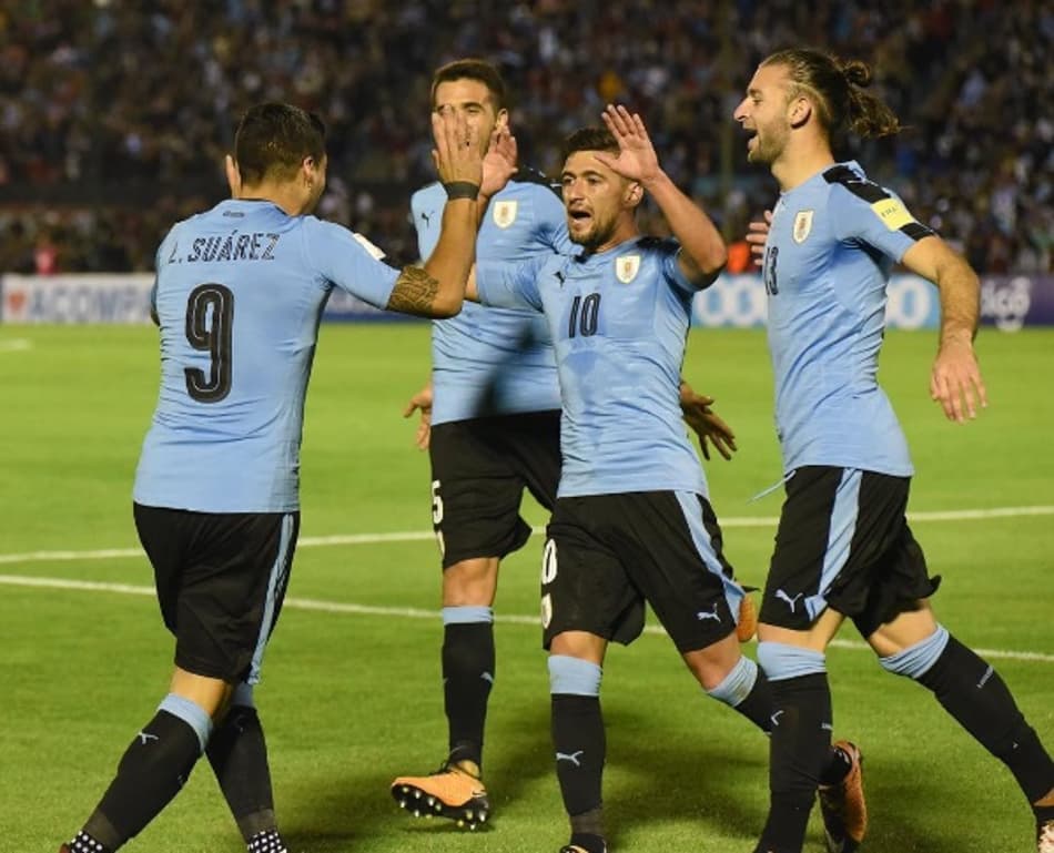 Para evitar desgaste, Arrascaeta é poupado de jogo contra o Grêmio