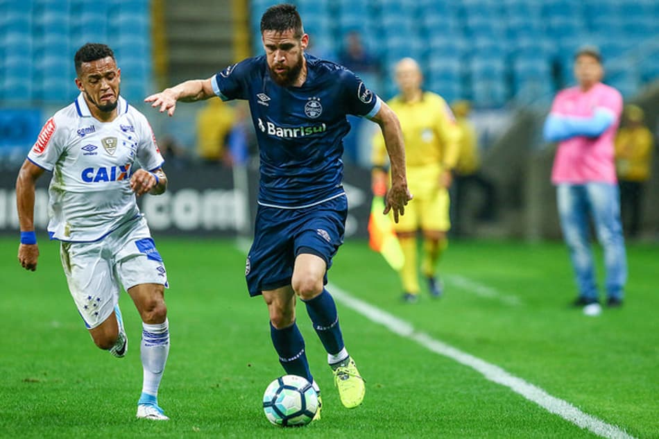 Cruzeiro é altamente eficiente e vence Grêmio no RS
