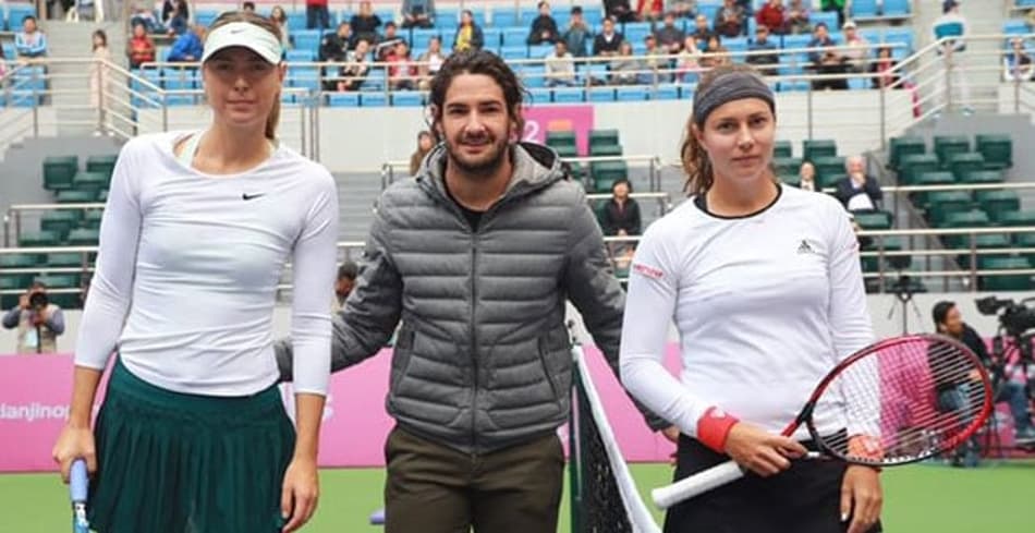 Com presença de Alexandre Pato, Sharapova arrasa e faz semi em Tianjin