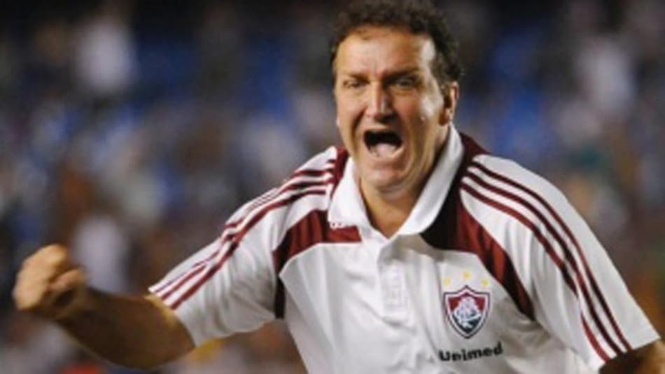 Fluminense de 2009 é a referência do Paraná para escapar da degola; técnico Cuca não vê semelhanças