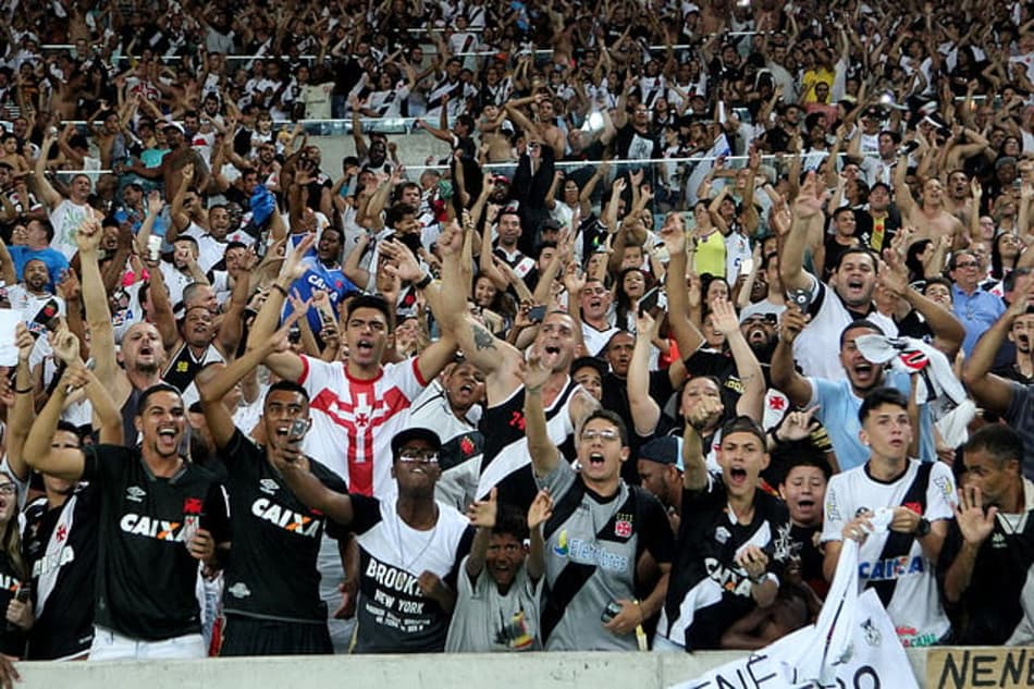 O que faz a torcida do Vasco crer em vaga para a Libertadores