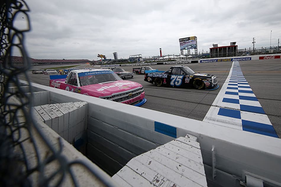 NASCAR: Parker Kligerman conquista vitória em Talladega pela Truck Series
