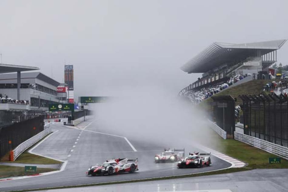 6 Horas de Fuji: Buemi vence em dobradinha da Toyota e segue na disputa do título; Senna venceu na LMP2