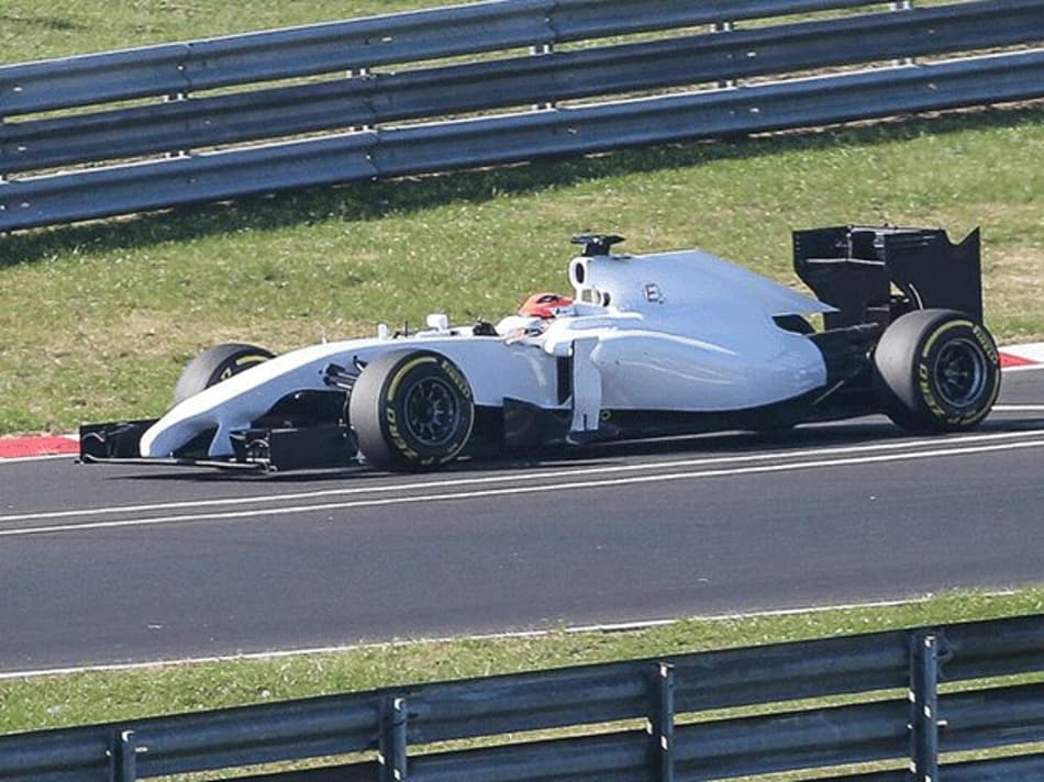 F1: Di Resta completa "dia agitado" com a Williams na Hungria