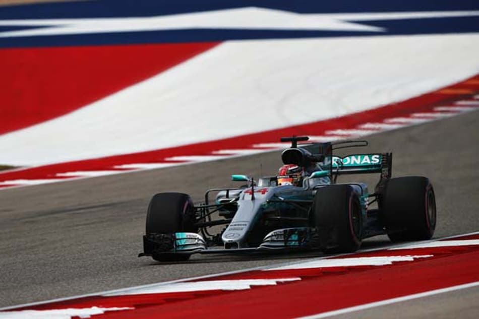 GP dos EUA: Hamilton segue na frente durante segunda sessão de treinos no COTA