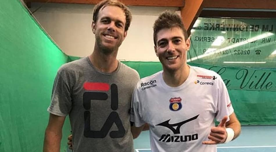 Demoliner derruba espanhois campeões de Roland Garros e pega irmãos Bryan em Viena
