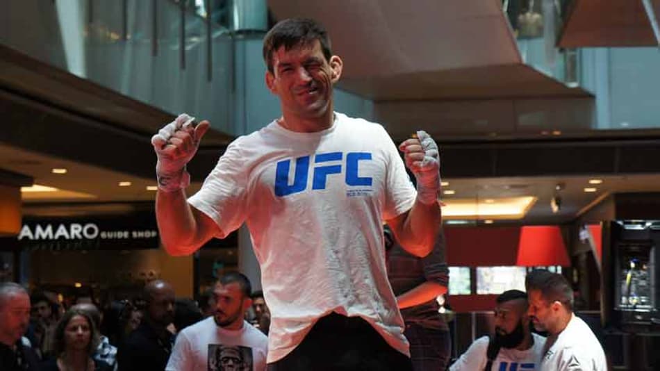 Demian ignora farpas de Covington: ‘Não posso me emocionar com isso’
