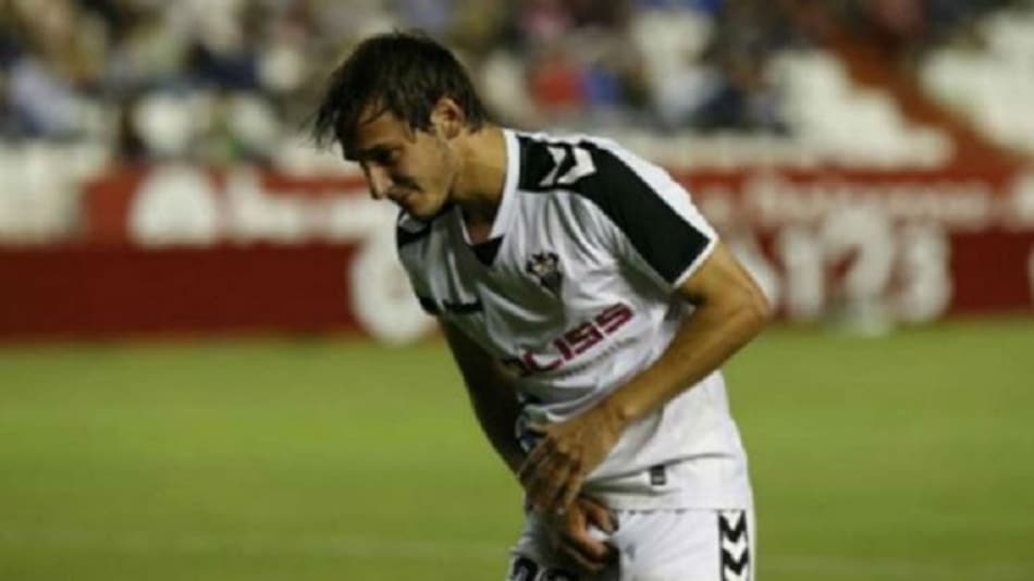Argentino sofre lesão grave e atípica no futebol espanhol