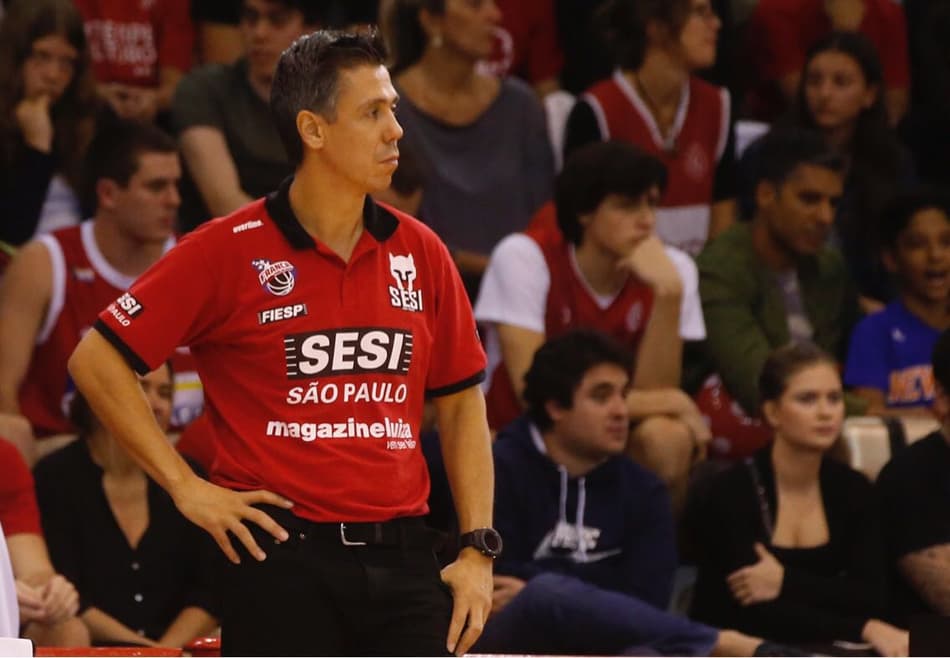 É decisão! Franca quer 'deixar tristeza para trás' contra o Paulistano