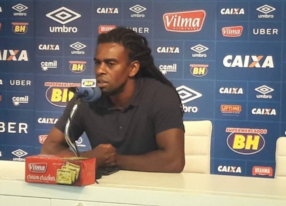 Suposto recebimento de ‘mala branca’ irrita membros do Cruzeiro