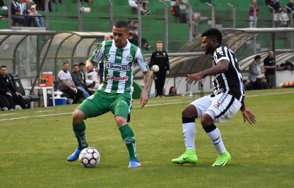 Elenco do Ceará minimiza derrota no Alfredo Jaconi