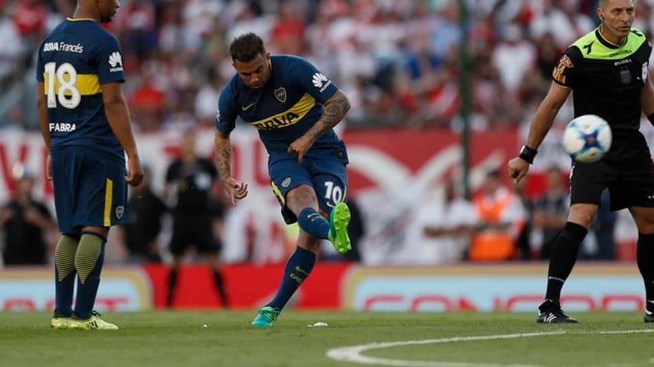 Boca Juniors derrota River Plate no Monumental de Núñez