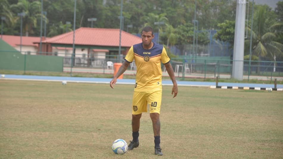 Madureira confirma retorno de meia revelado no clube