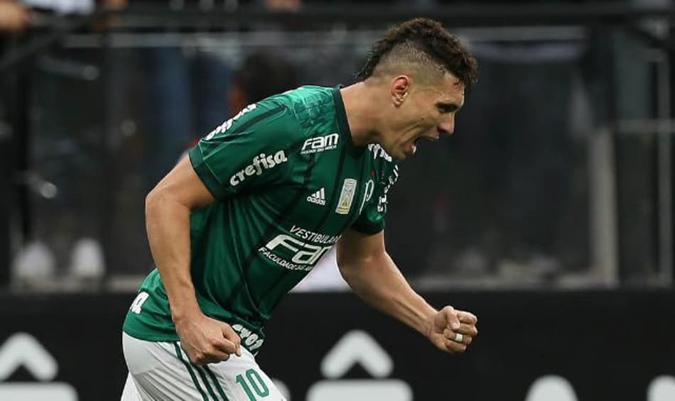 Com Lucas Lima, Moisés pensa em jogar mais recuado: ‘Eu prefiro’