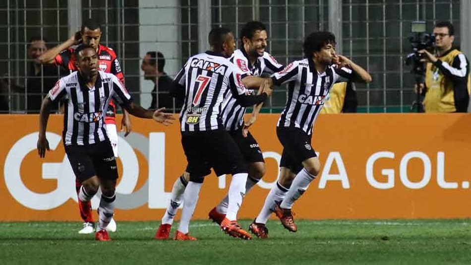 Luan muda cara do Galo e o Atlético-MG ganha de virada