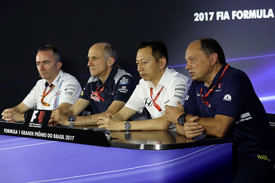 Williams, Toro Rosso e Sauber revelam quando pretendem anunciar seus pilotos para 2018