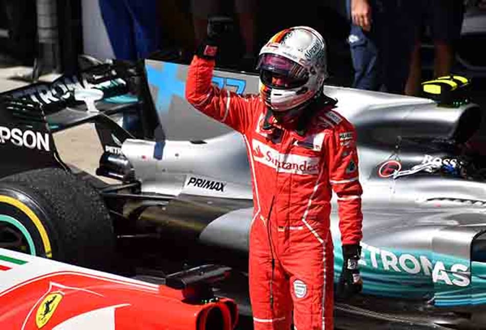 Vettel supera Bottas e vence o GP do Brasil