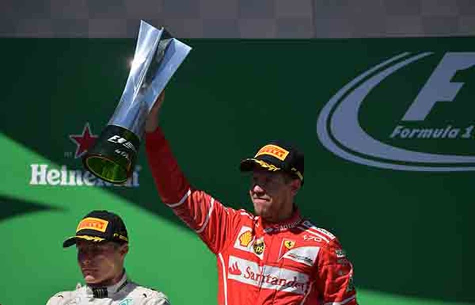 Vettel define o dia como perfeito, após bater Mercedes