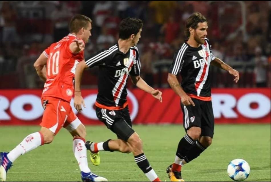 River Plate e Atlético Tucumán estão na final da Copa Argentina