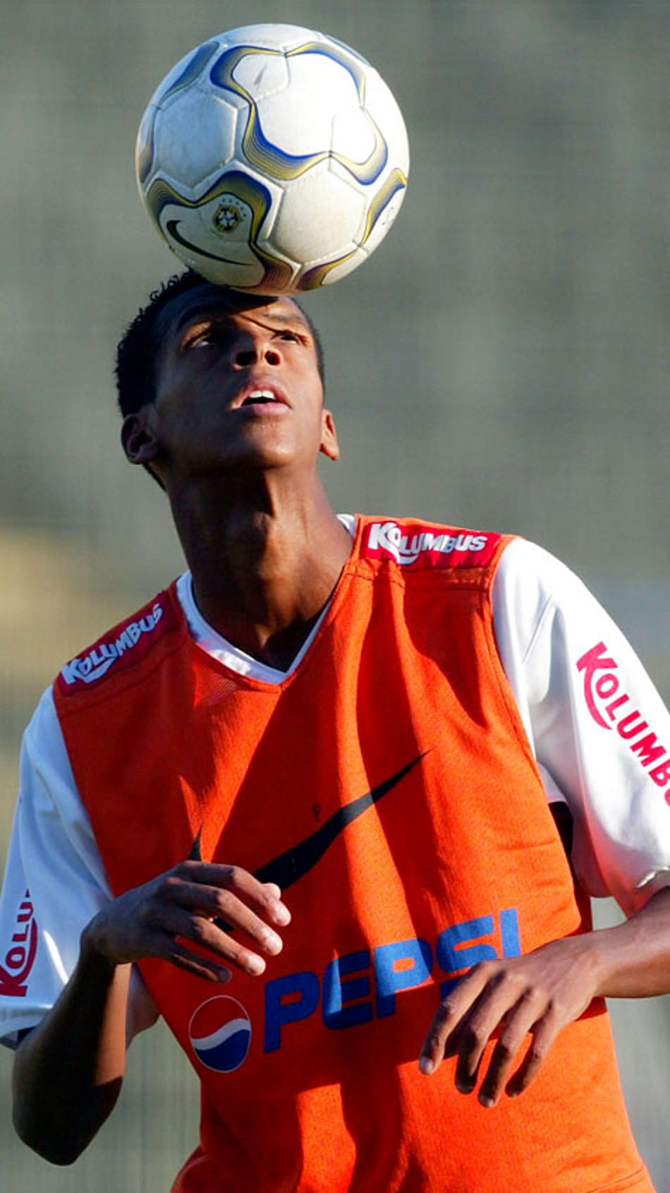 Artilharia unificada: veja os 20 goleadores em todas as divisões