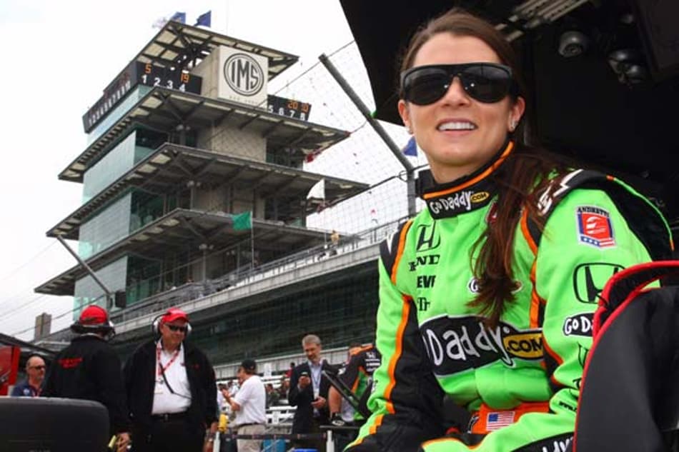 Danica Patrick anuncia que deixará as corridas após a Daytona 500 e Indy 500