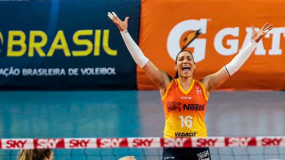 Blog Saque: Pontuação de jogo muda e Tandara iguala recorde de Tifanny