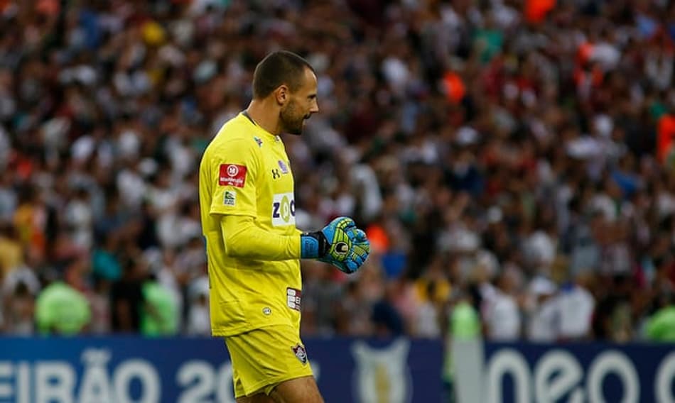 Fluminense oficializa acordo com Diego Cavalieri para rescisão