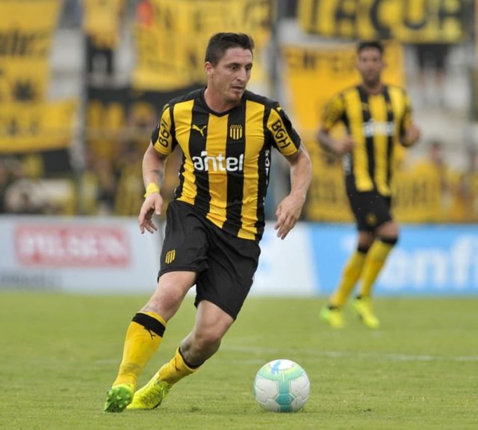 Peñarol perde invencibilidade e chance de título antecipado