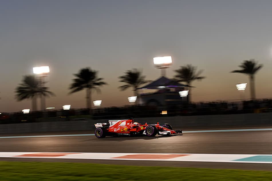 Sebastian Vettel aposta no ritmo de corrida para brigar pela vitória em Abu Dhabi