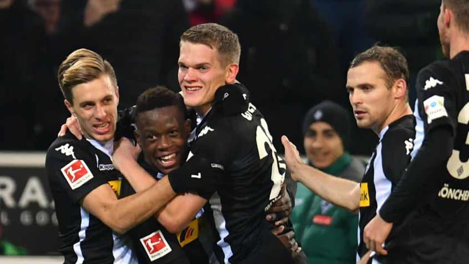 Bayern perde para Mönchengladbach e vê a vantagem na ponta diminuir