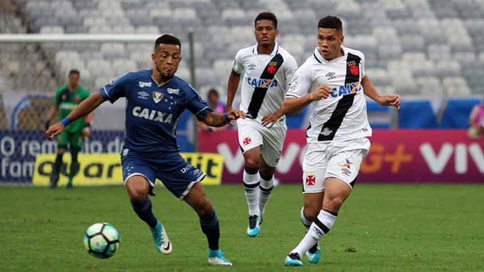 ATUAÇÕES: Defesa se destaca em vitória do Vasco no Mineirão